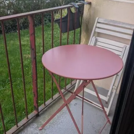 شقة T1 Curistes Et *
